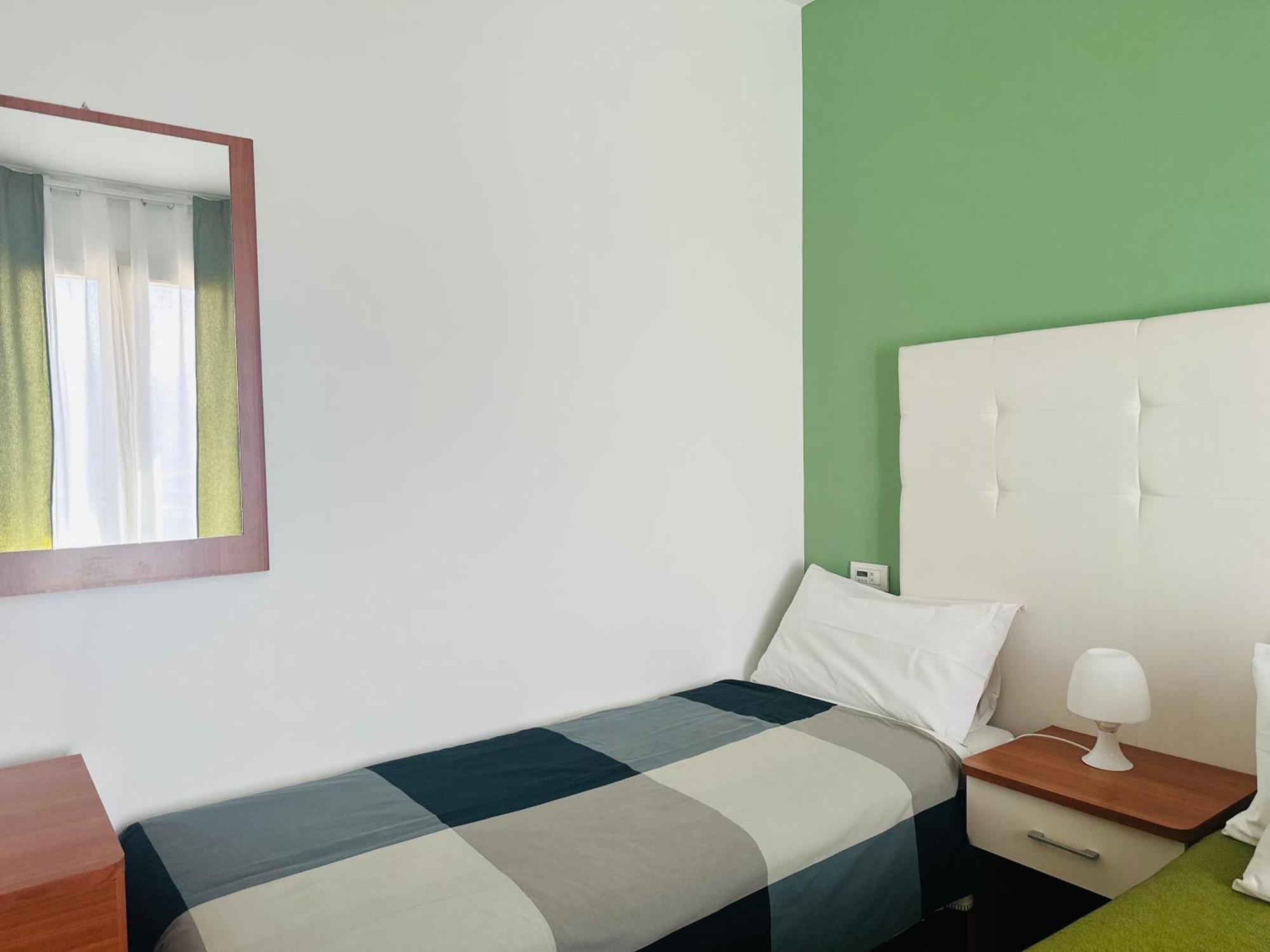 Riviera Ionica Aparthotel Santa Teresa Di Riva Bagian luar foto